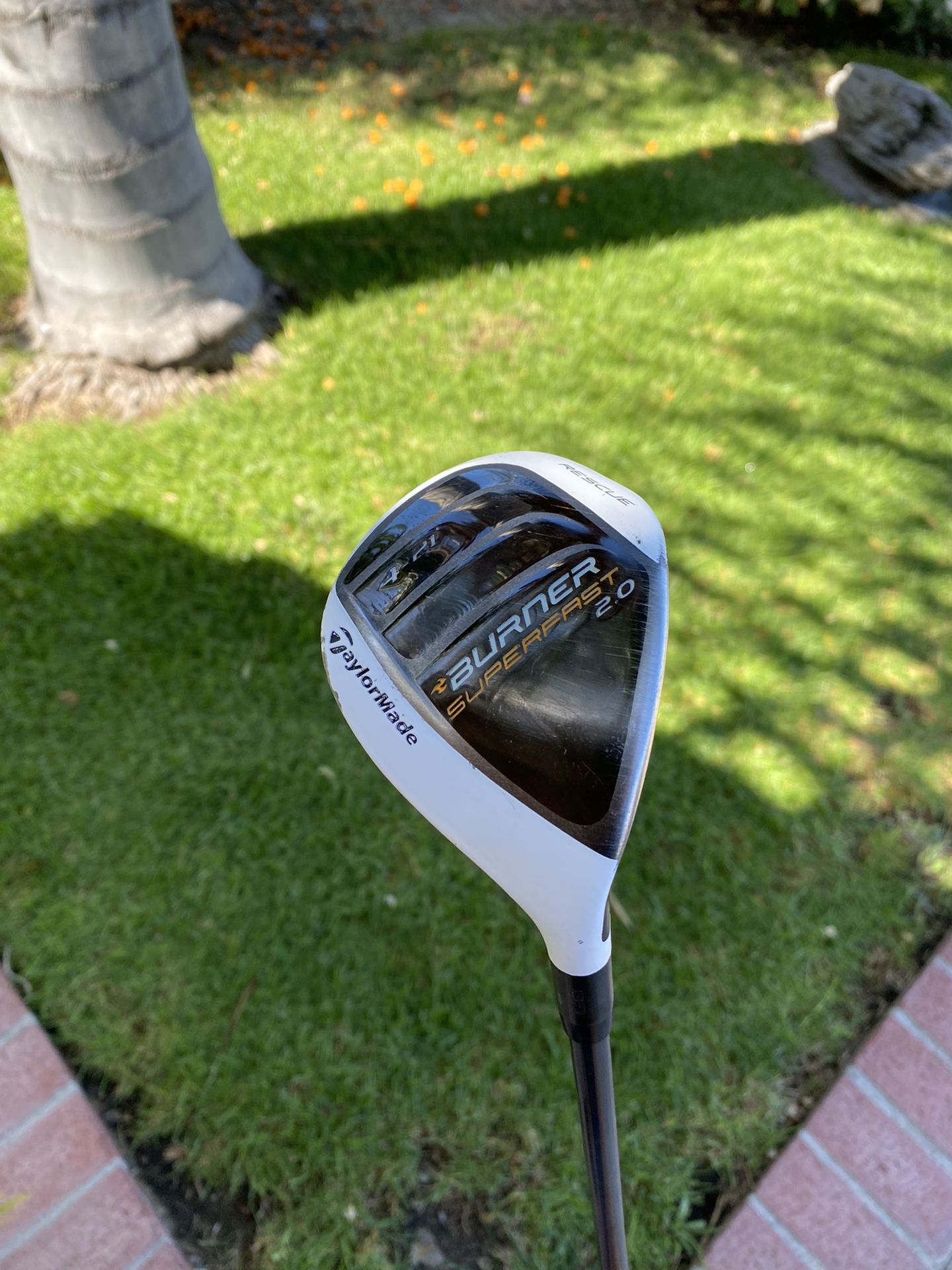 TaylorMade Burner Superfast 2.0 Rescue 4 Hybrid