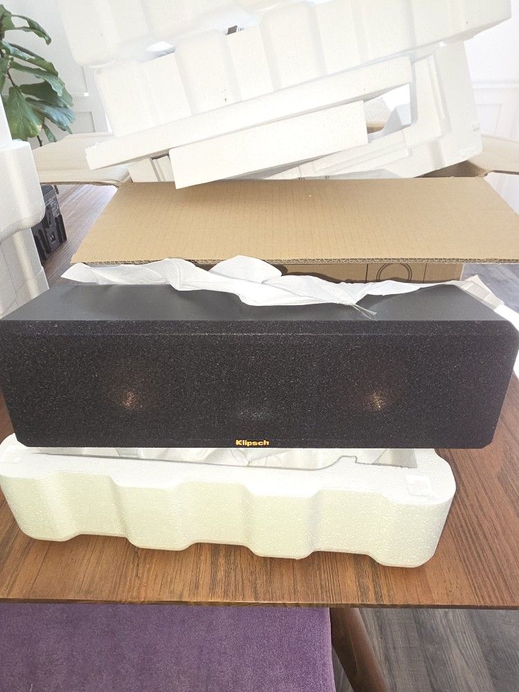 CENTER Speaker