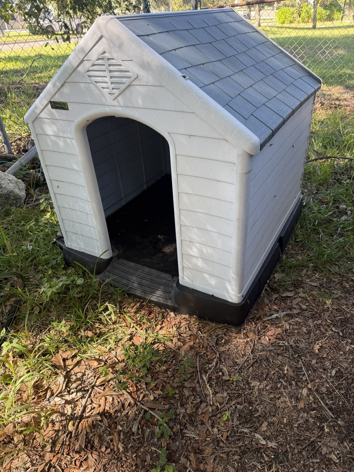 Dog House