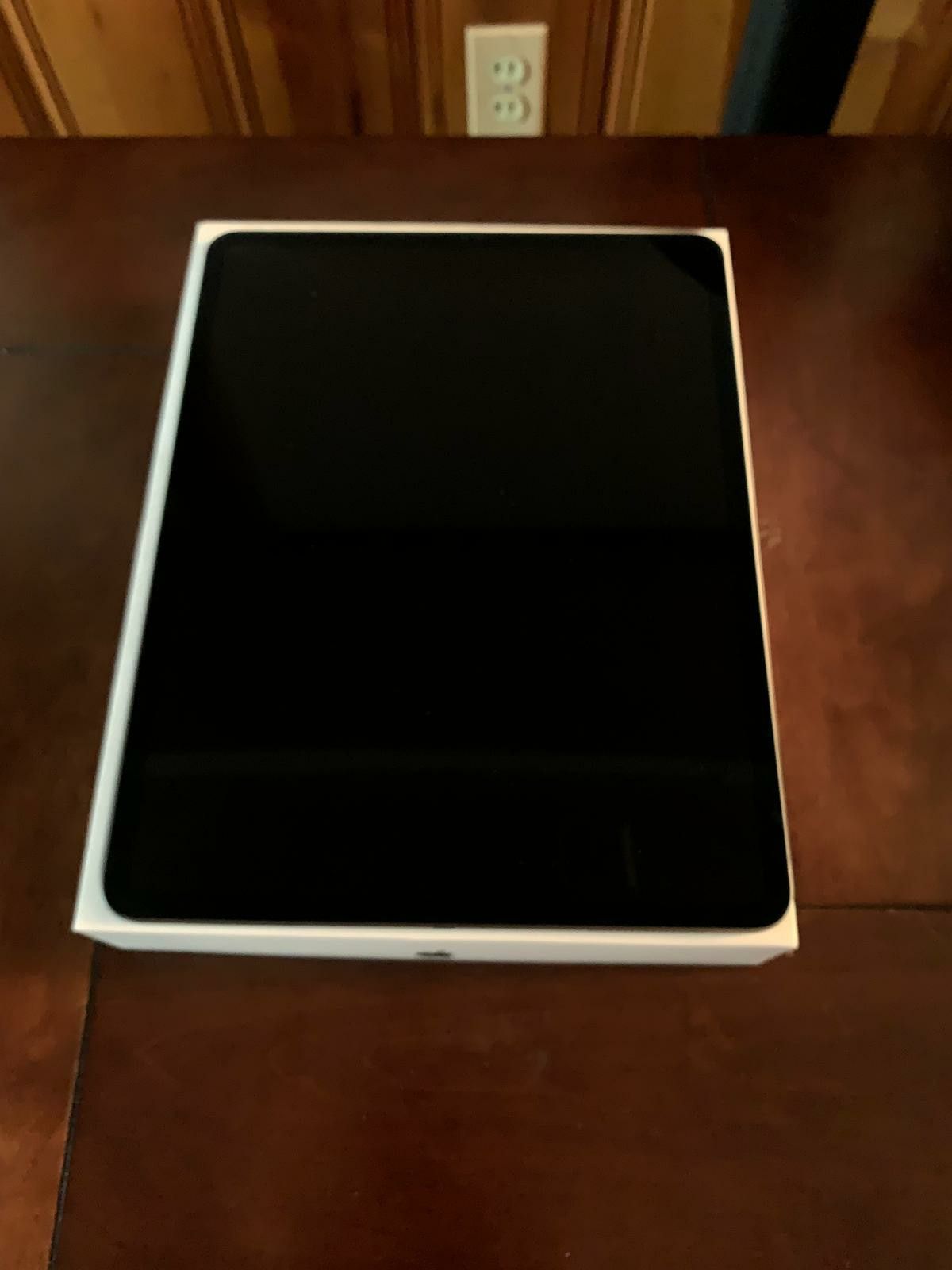iPad pro 12.9 in. 256gb wifi