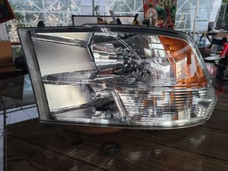 Dodge ram light drives side