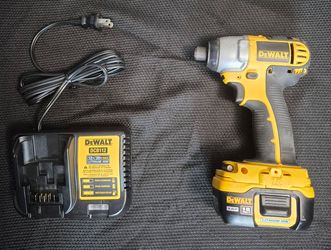 DeWalt DC825 18V cordless impact driver.