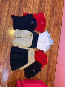 Girls uniform sizes 6/7