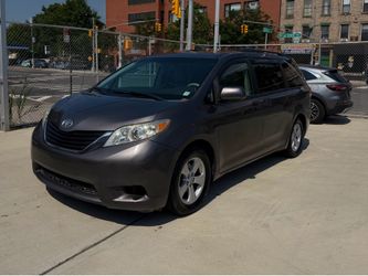 2011 Toyota Sienna