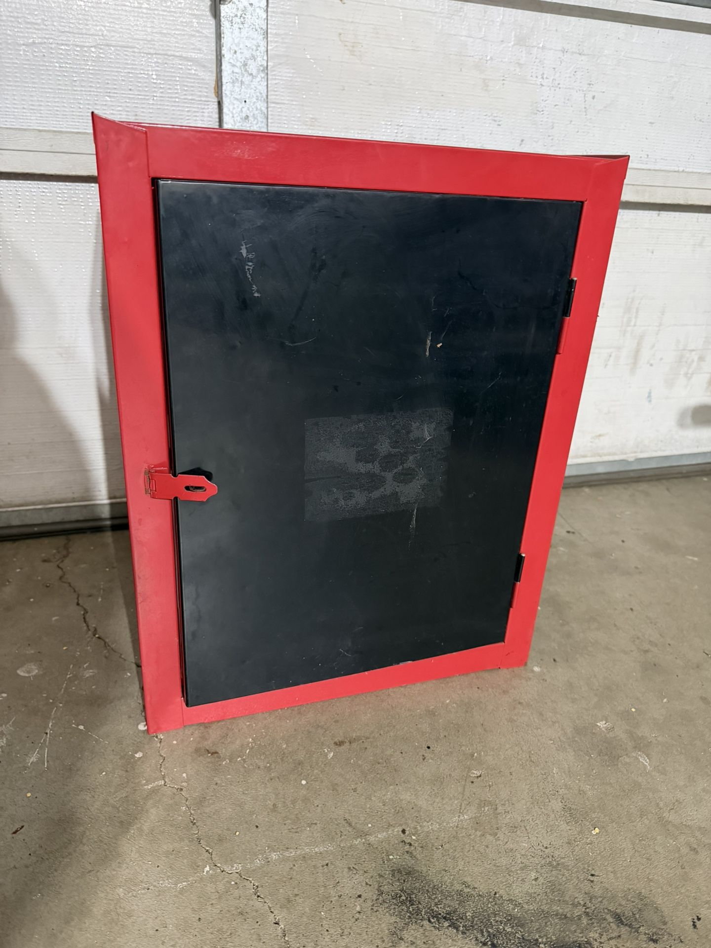 Metal Storage Cabinet 