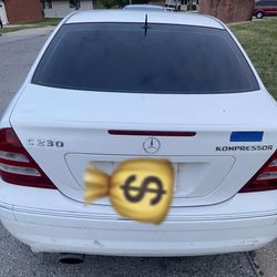 2005 Mercedes-Benz C-Class