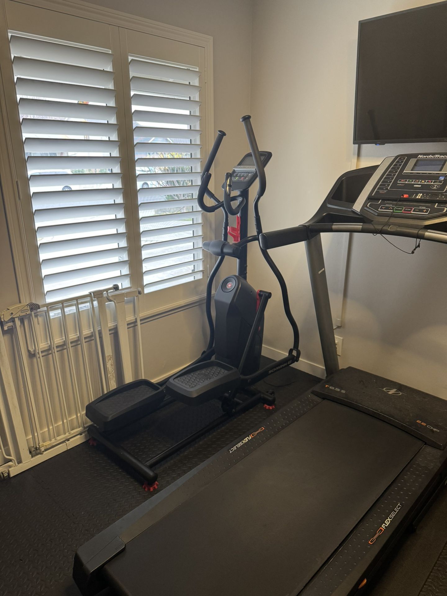 Schwinn 411 Elliptical