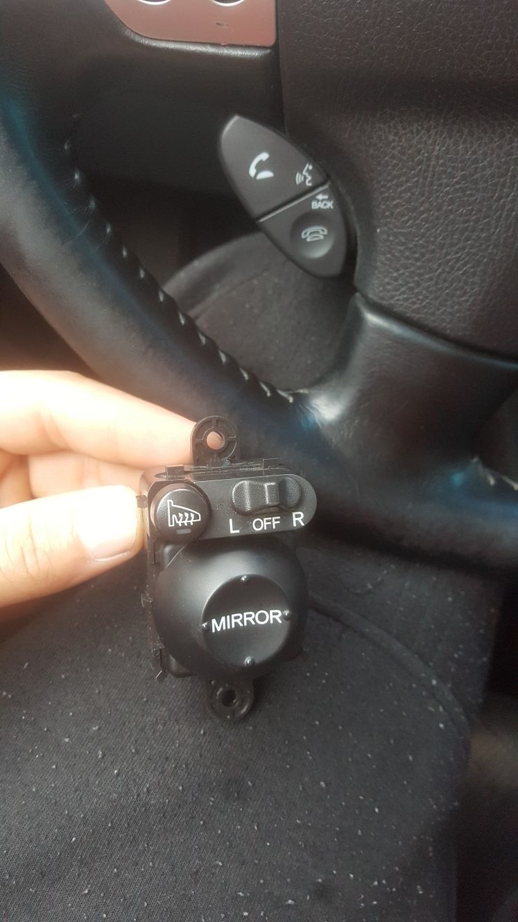 04-08 Acura TL Side Mirror Switch