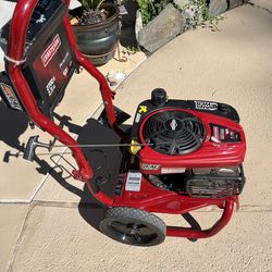 2700 PSI Craftmans Pressure Washer