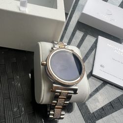 Michael Kors Access Watch Pink Gold And Silver With Stones 