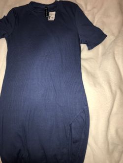 Women’s dress size large new !!! Super cute