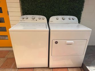 Whirlpool Washer and Dryer Set