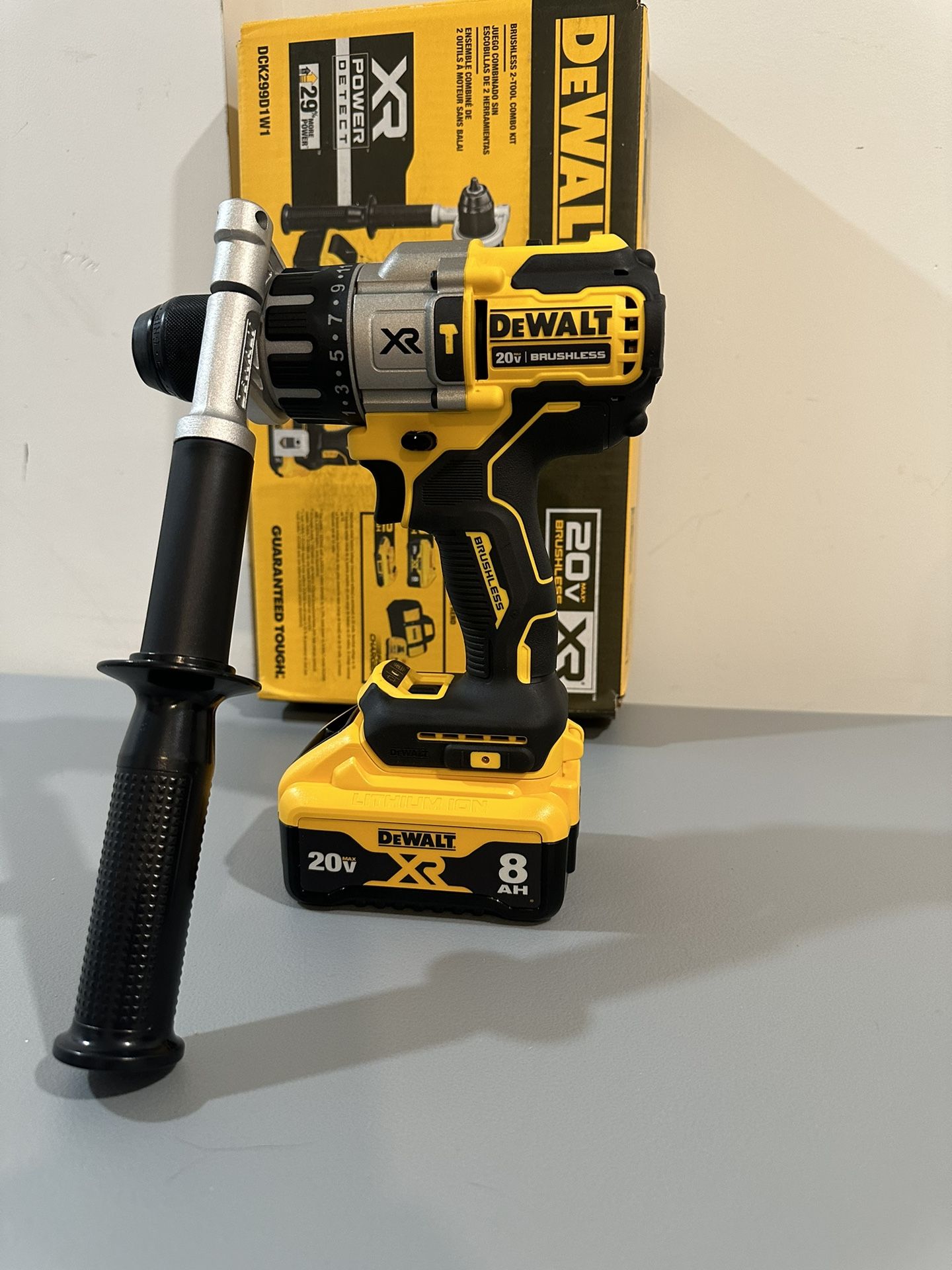 Dewalt Hammer Drill 20V Con Batería 8.0Ah