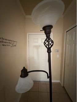 Tall lamp stand