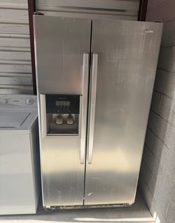 Kenmore Stainless Steel Refrigerator And Freezer