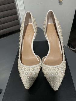 Pearl Pumps