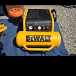 4.5 Gal. Portable Electric Air Compressor
