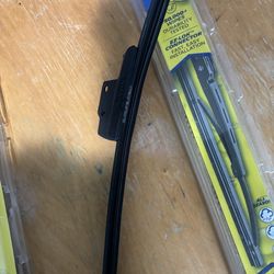 Two Auto Wiper Blades are for Sale