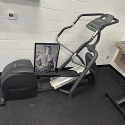PRECOR EFX546 ELLIPTICAL