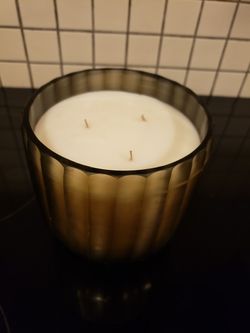 31 oz apothecary candle