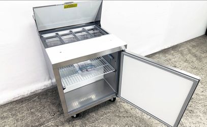 NSF ETL Sandwich Prep Table 27 ins Refrigerator SCL1-E-HC