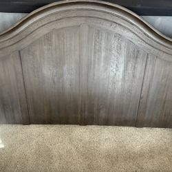 Bed Frame Box Springs W/ Dresser