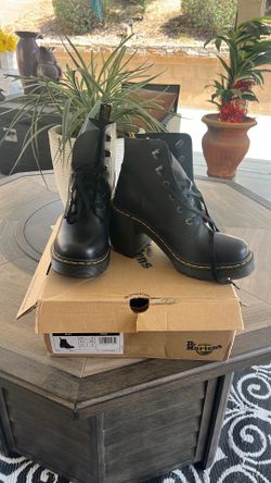 Dr Martens