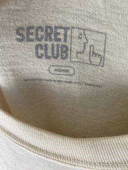 SECRET CLUB – Market
