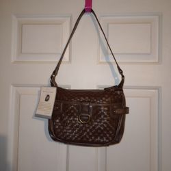 🏡 Small Handbag • by Jaclyn Smith