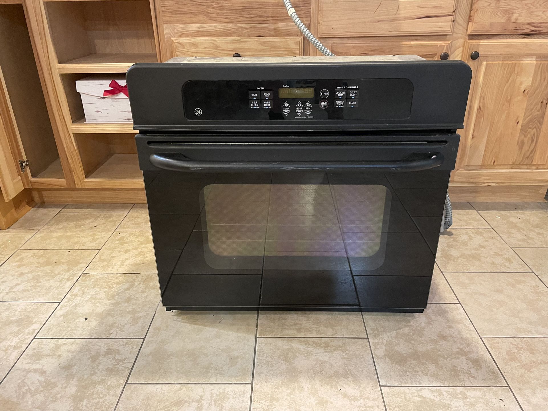 GE Electric Wall Oven with Electric Drop In Stove Top