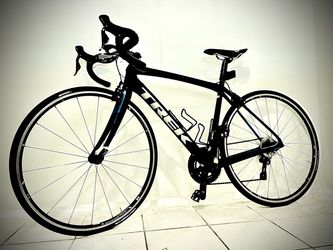 TREK Road Bike - Madone Carbon - Shimano Ultegra