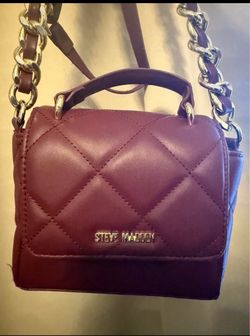 Burgundy purse Steve Madden
