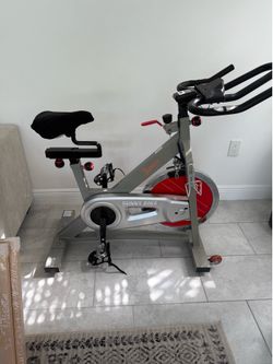 Sunny Indoor Cycling/Spin Bike – Excellent Condition – Ready to Ride! 🚴‍♀️