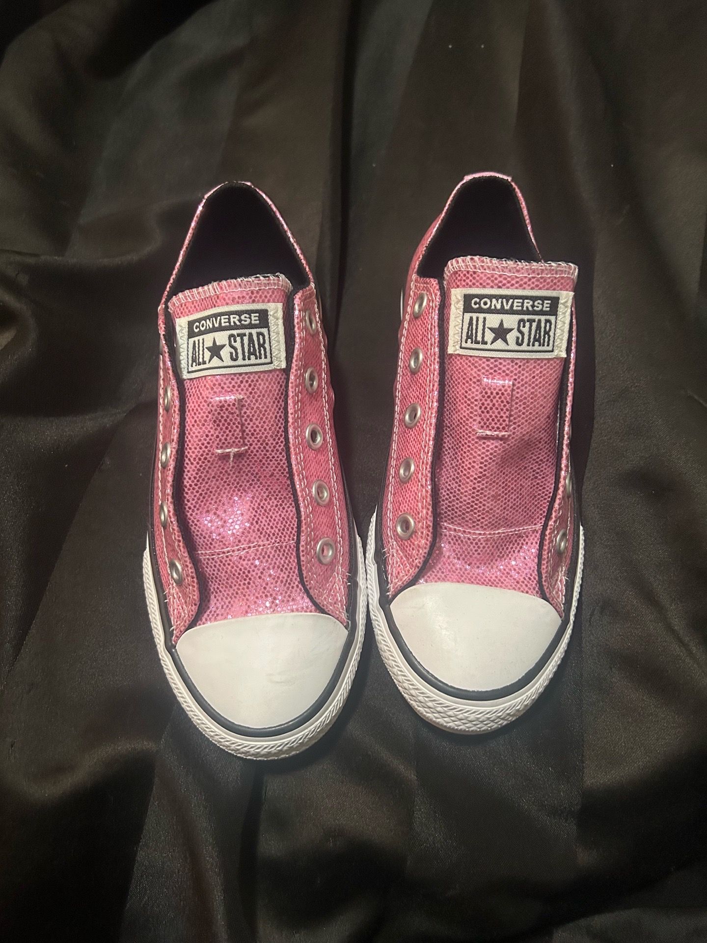 Converse size 1