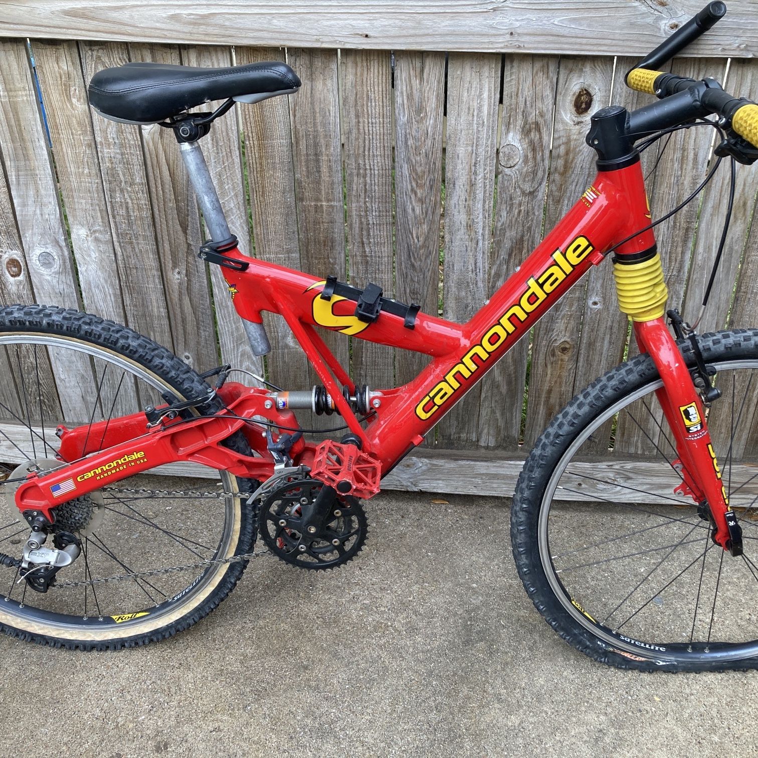 Vintage Cannondale V 500 Dual Suspension Mountain Bike - Made In