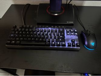 Steel Series mechanical keyboard & Razor huntsman mini