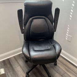 La-Z-Boy Black Leather Executive Office Chair 
