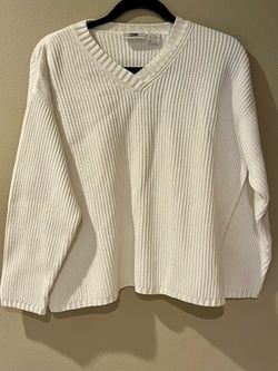 Y2K Era Brass Plum White Ribbed V-Neck Sweater