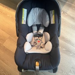 Chicco KeyFit 30 Infant Car Seat and Base