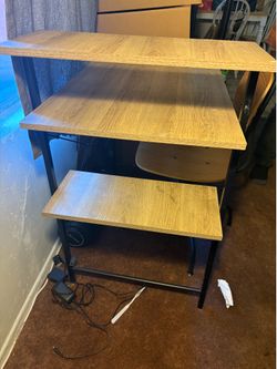 DESK WITH CHAIR