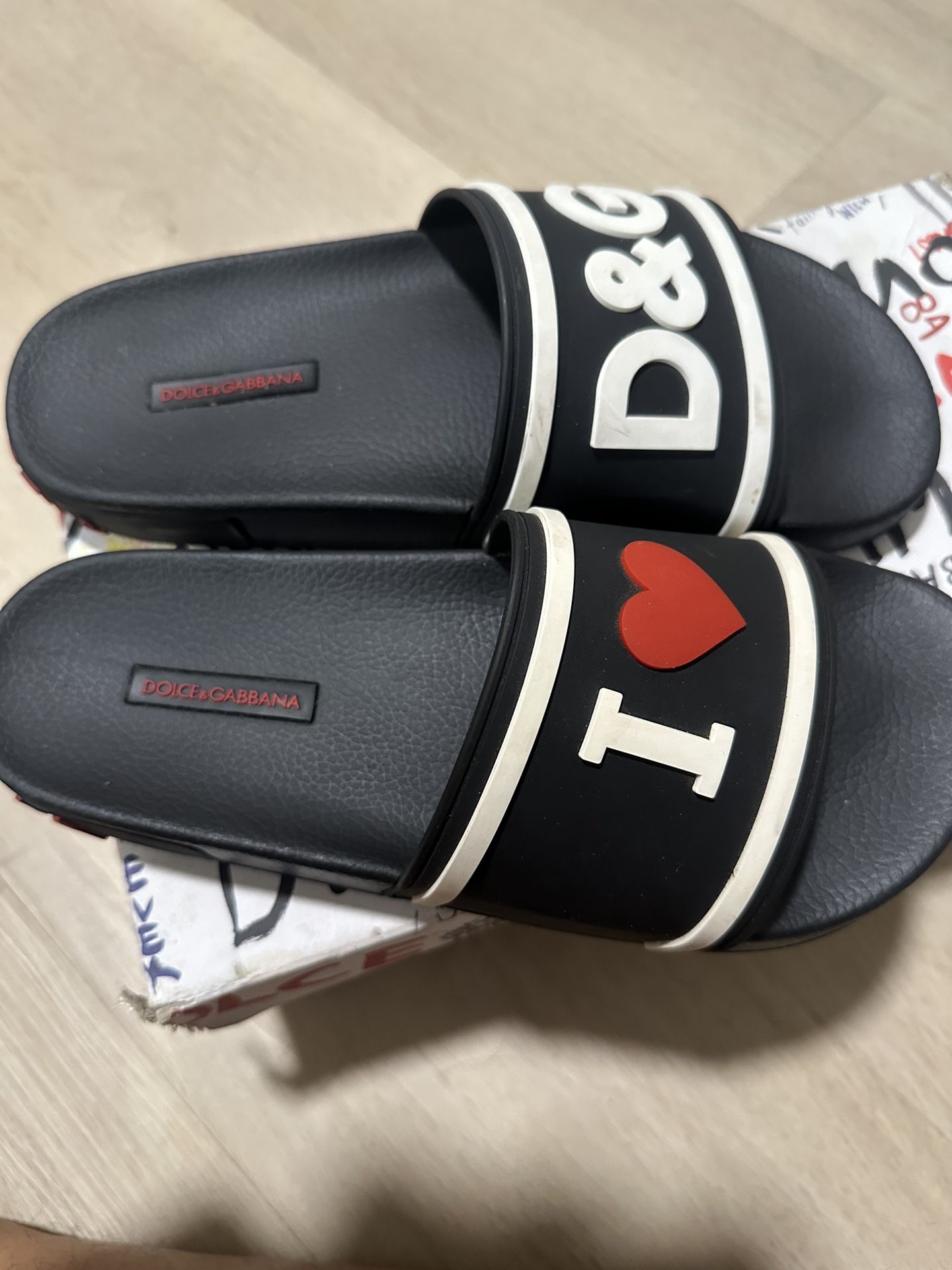 Dolce & Gabbana Slides