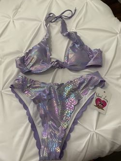 For women size large is new