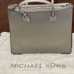 Michaels Kors