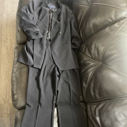 Scoop Women Suit