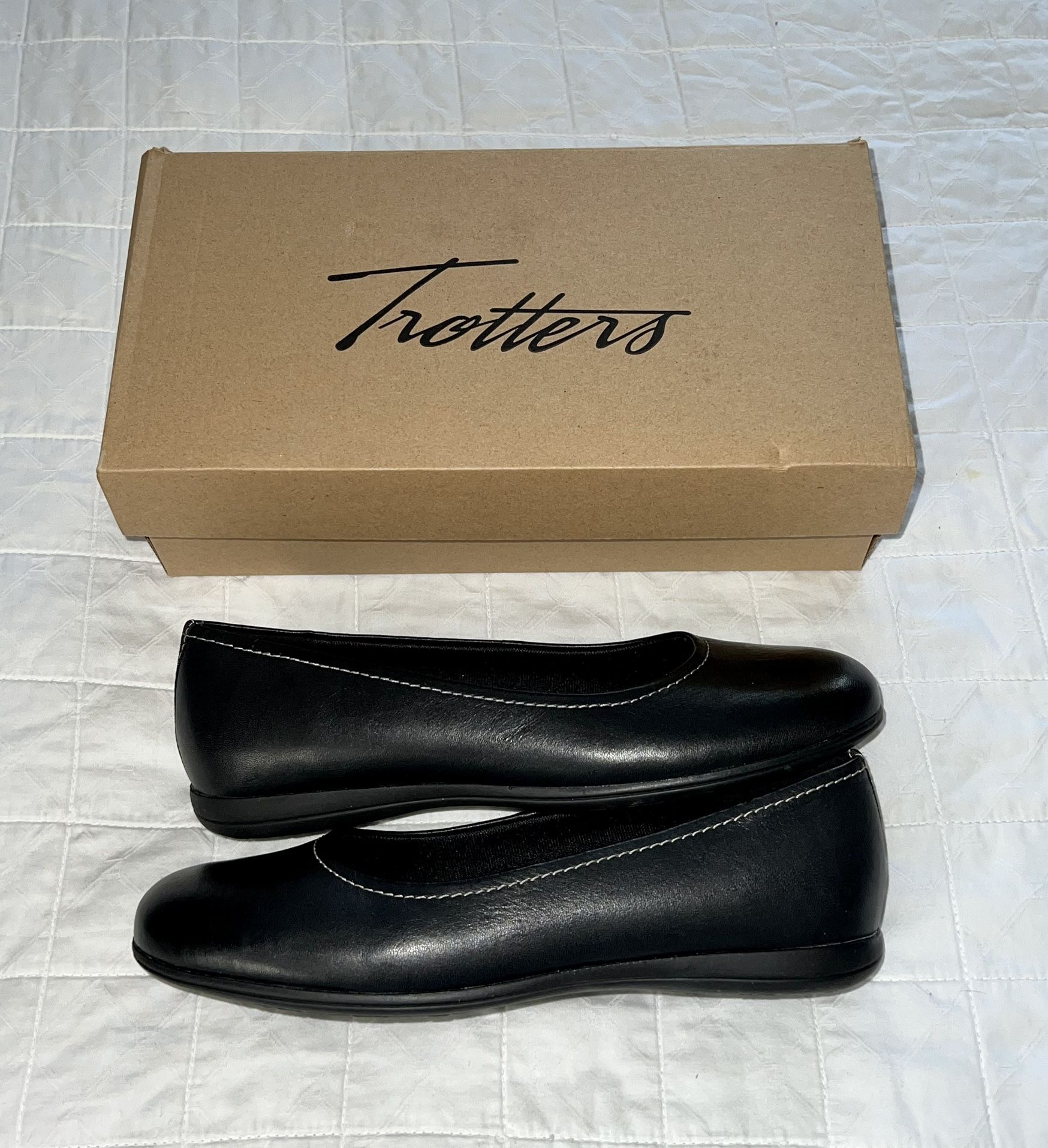 NEW Womens Trotters Black Leather Shoes