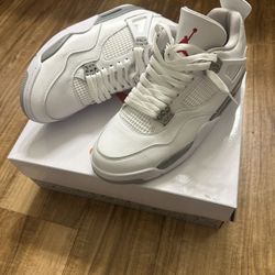 Air Jordan 4 Retro White Oreo