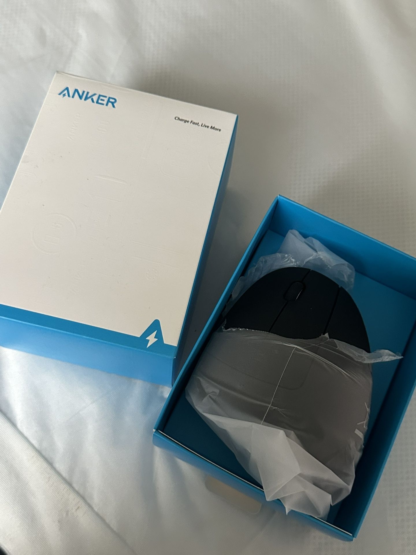 Anker Wireless Ergonomic Mouse