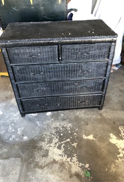 Firm wicker drawer