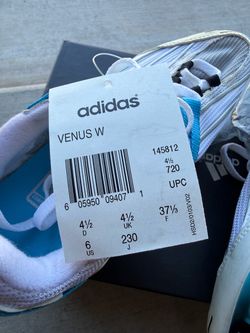Soccer Shoes, New $20