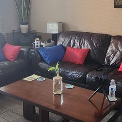 Sofa (3 Persons) Love Seat (2persons) Real Leather 